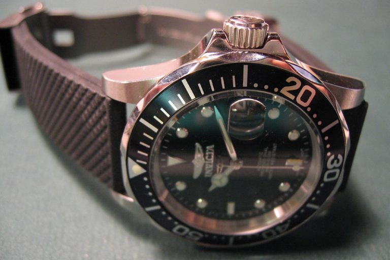 Why Are Invicta Watches Always So Cheap? (Explained) - watchesoftoday.com